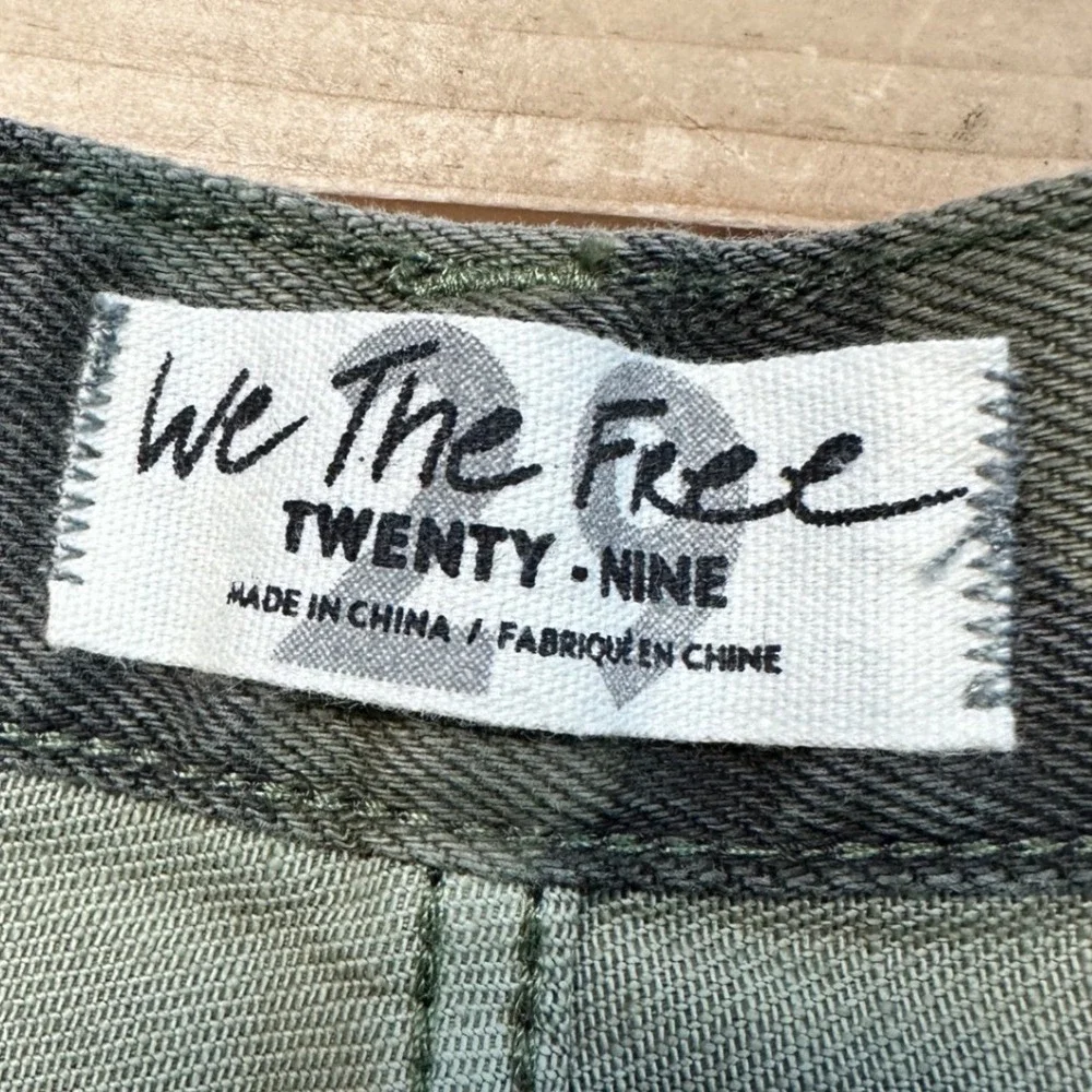 We The Free Free People Camo Distressed Denim Shorts Green Size 29‎